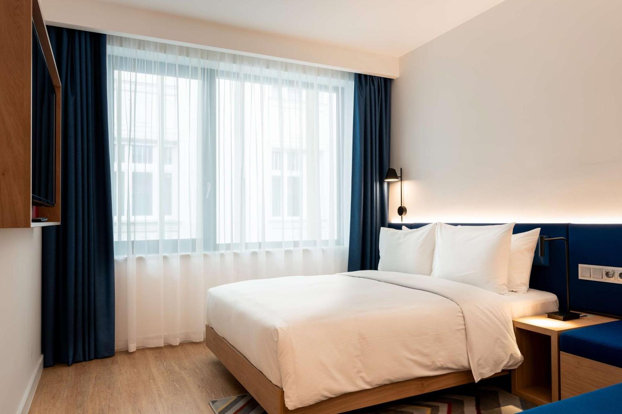 Hampton By Hilton Budapest City Centre Bagian luar foto