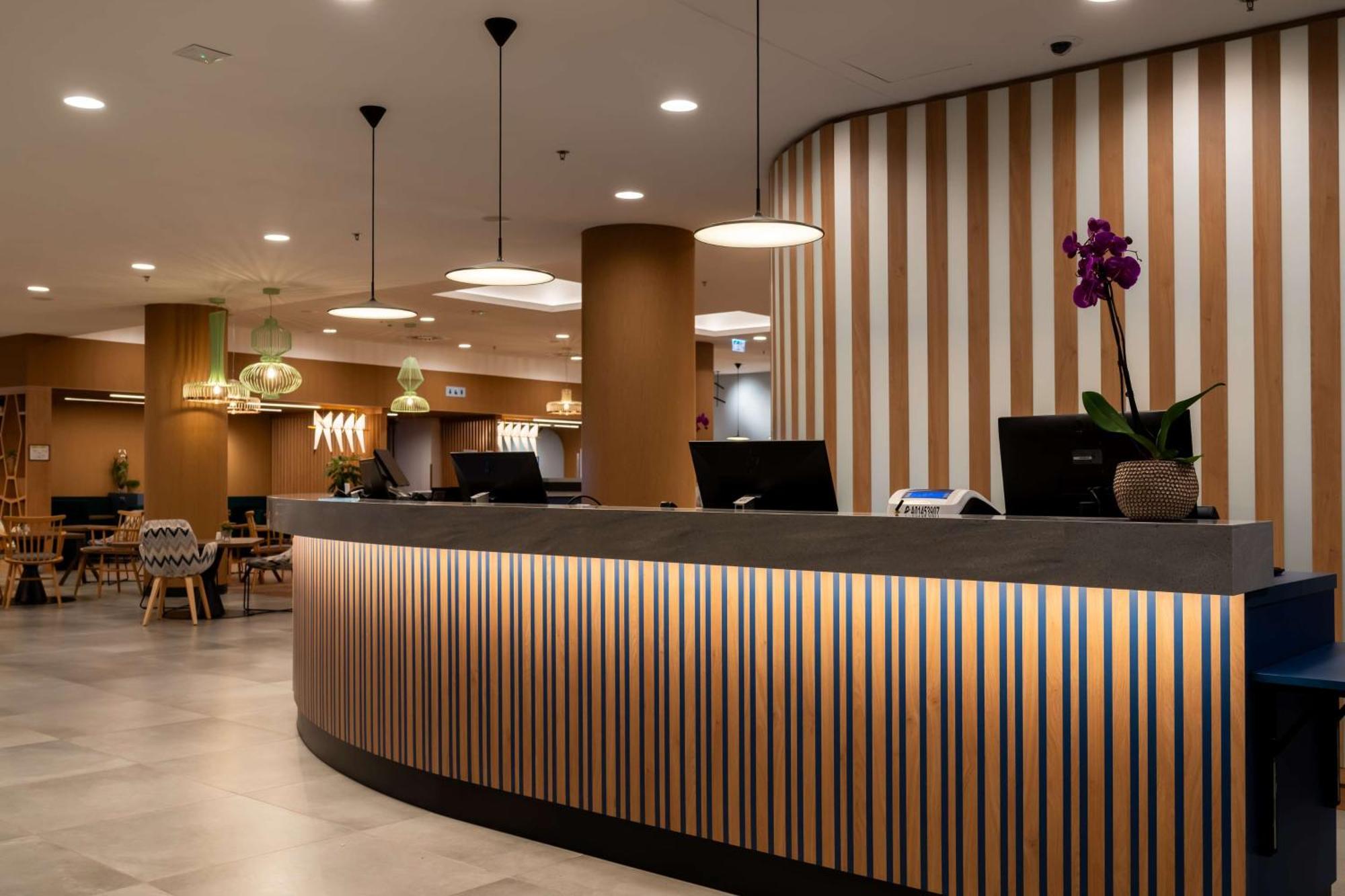 Hampton By Hilton Budapest City Centre Bagian luar foto
