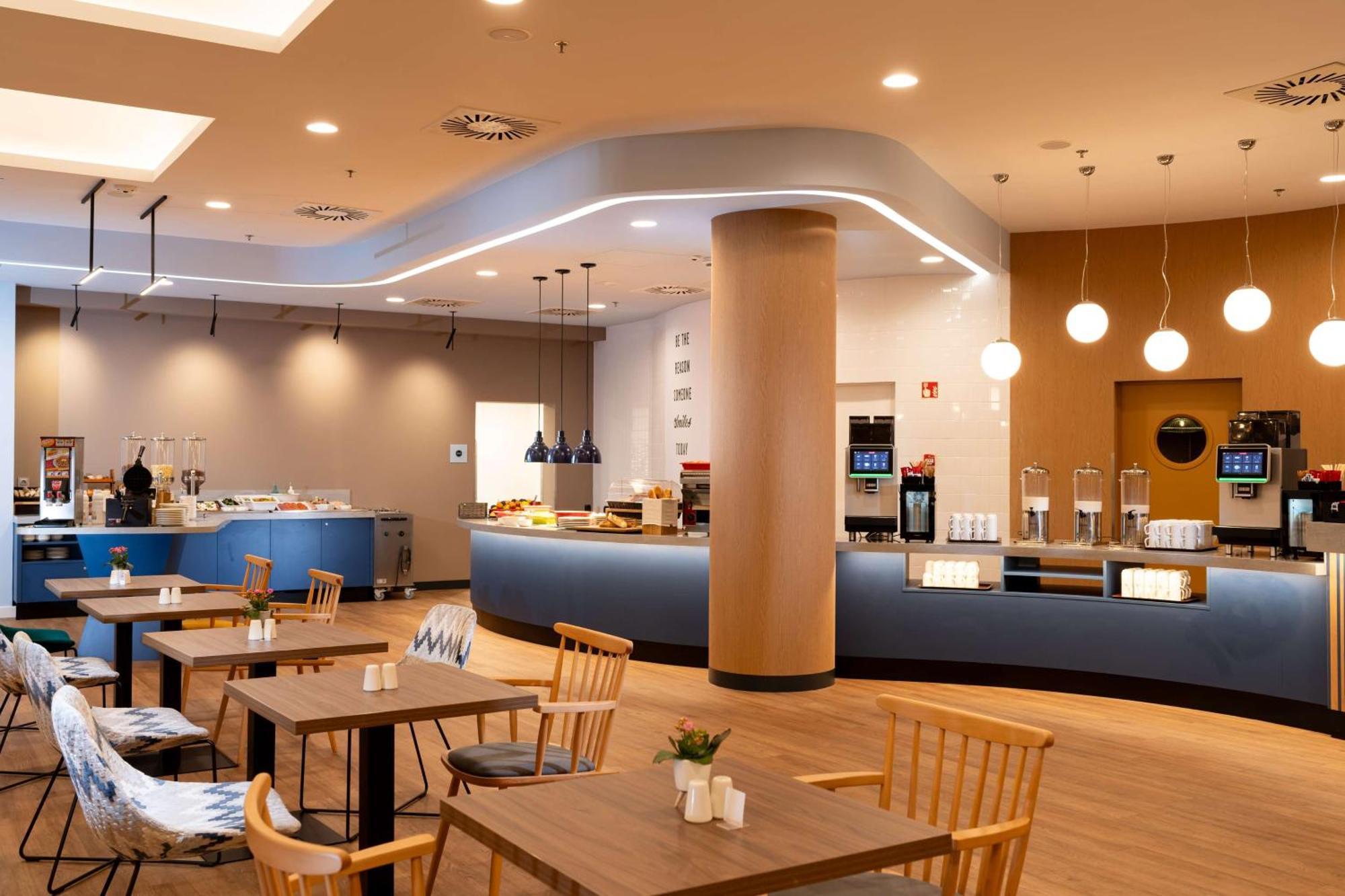 Hampton By Hilton Budapest City Centre Bagian luar foto