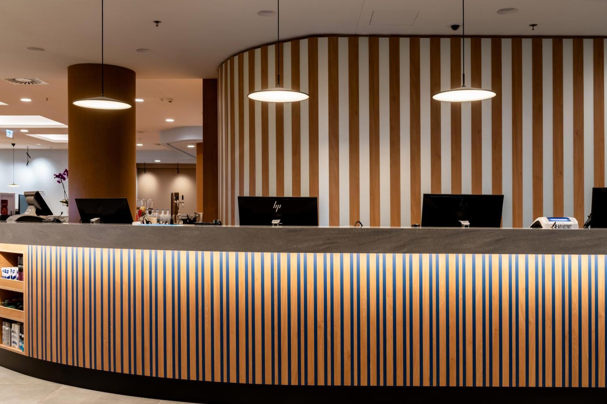 Hampton By Hilton Budapest City Centre Bagian luar foto