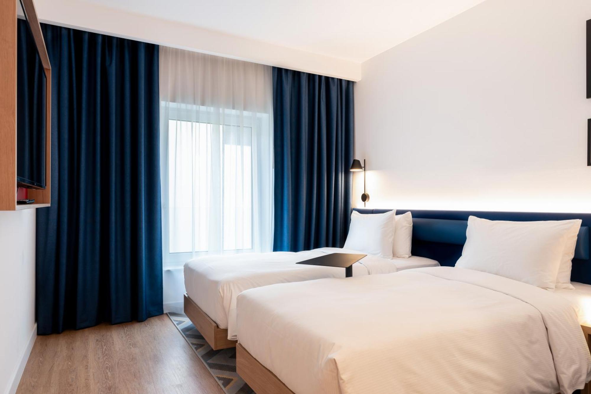Hampton By Hilton Budapest City Centre Bagian luar foto