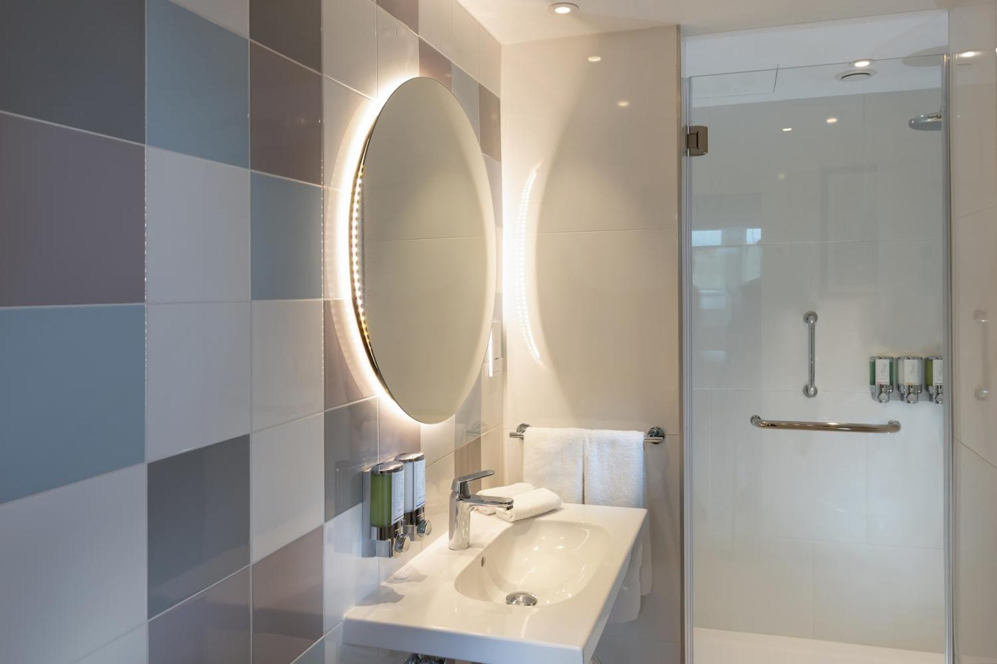 Hampton By Hilton Budapest City Centre Bagian luar foto